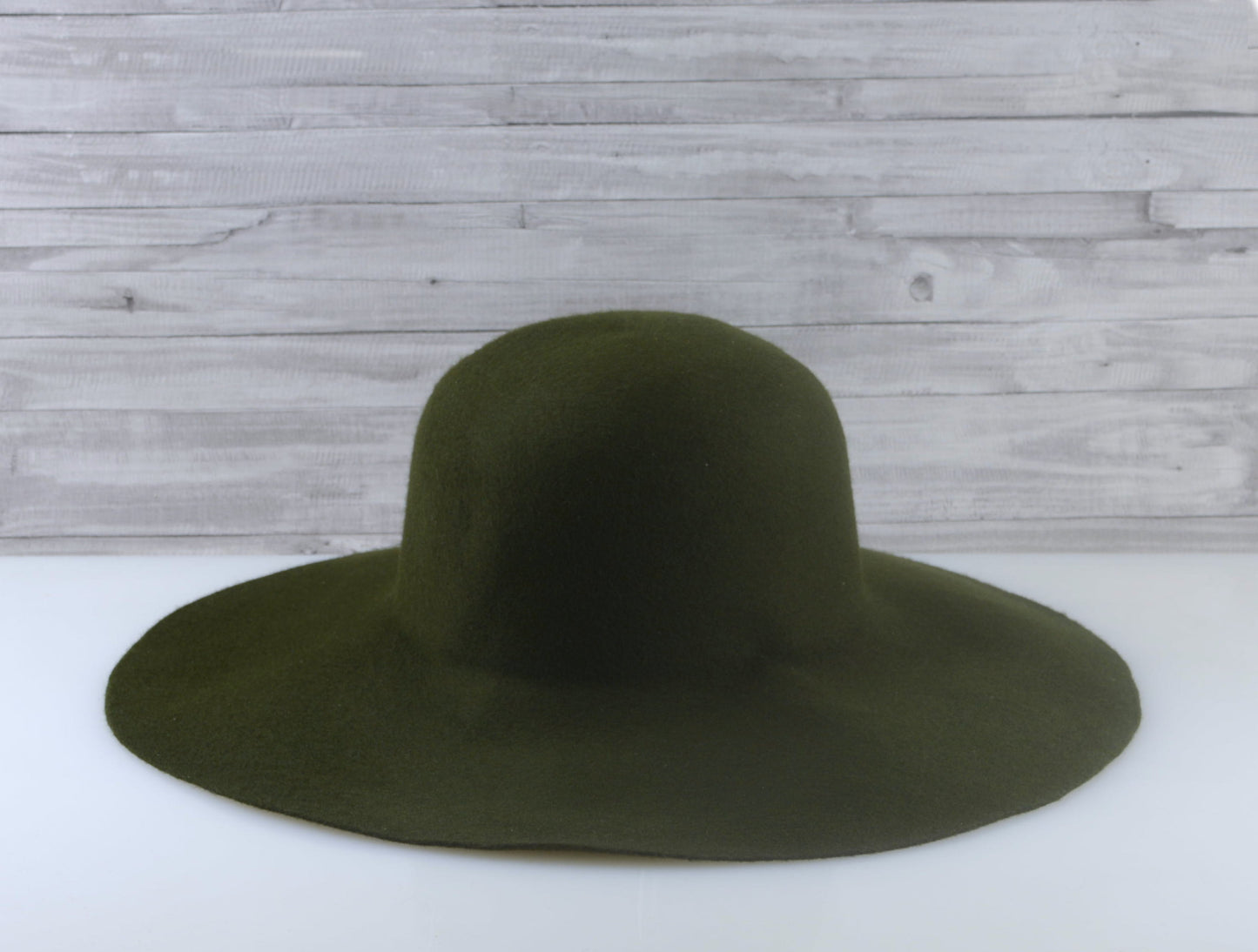 Premium Wool Felt Capelines